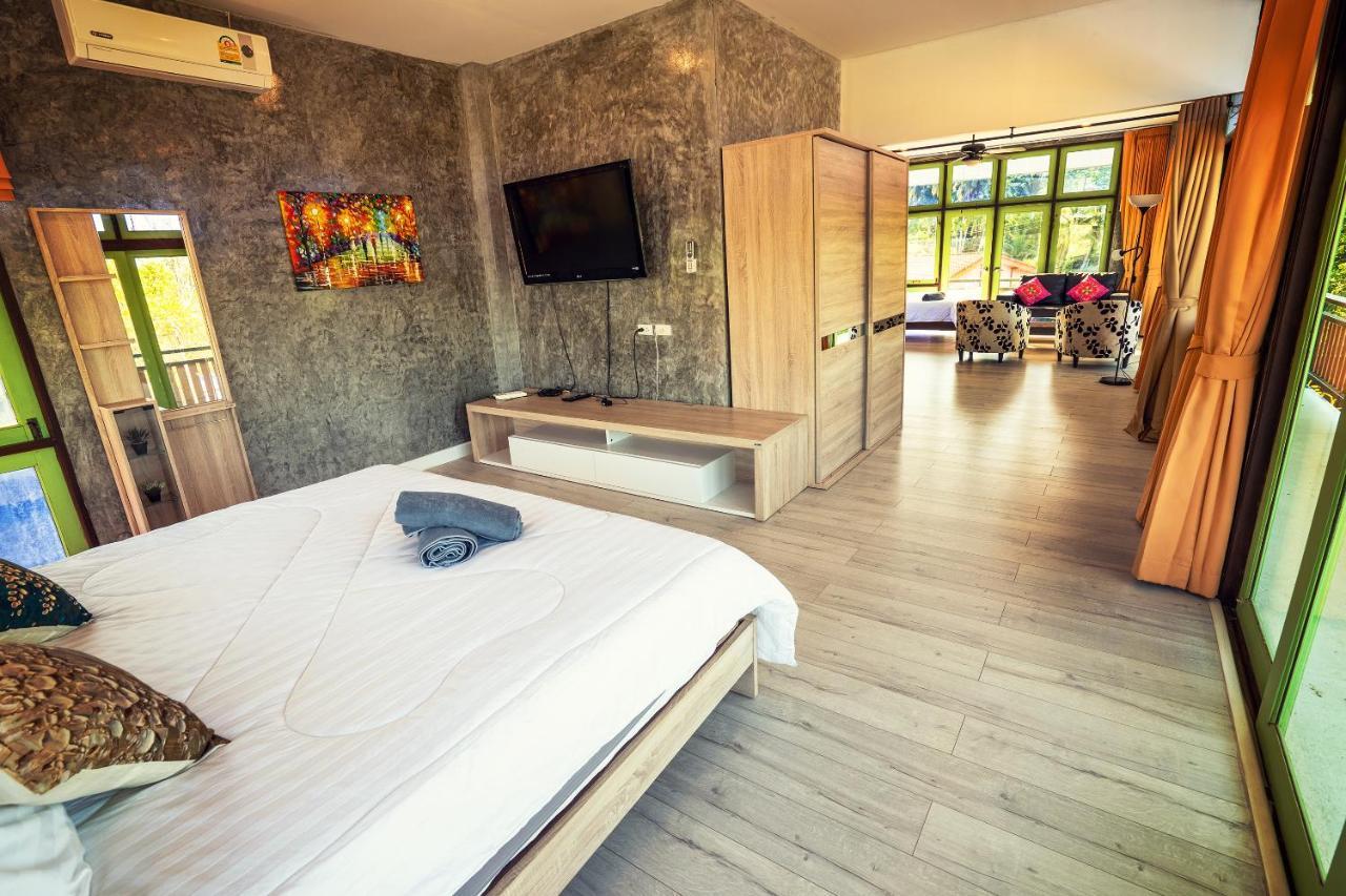 Tonmai Suites Ко-Ланта Экстерьер фото