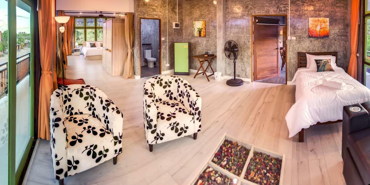 Tonmai Suites Ко-Ланта Экстерьер фото