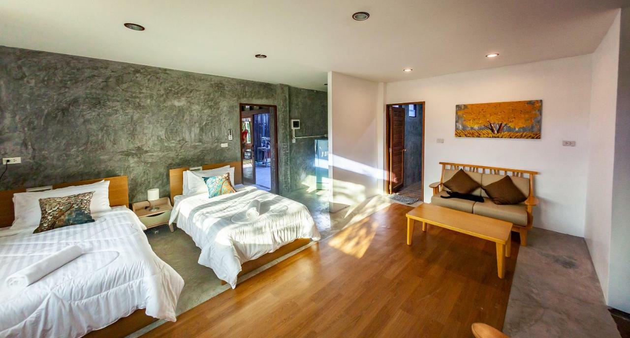 Tonmai Suites Ко-Ланта Экстерьер фото